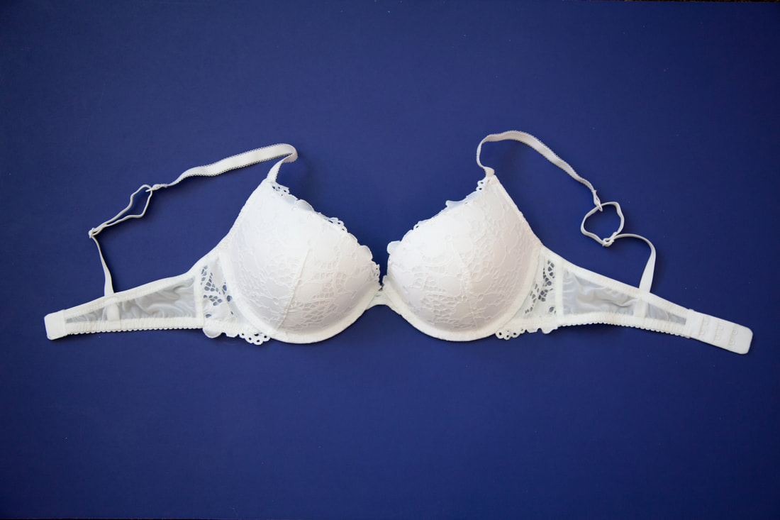 White bra from H&M before the DIY mermaid project
